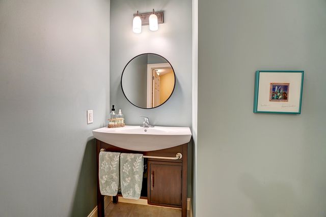 100 Shepards Cove Rd Unit H301, Kittery, ME 03904