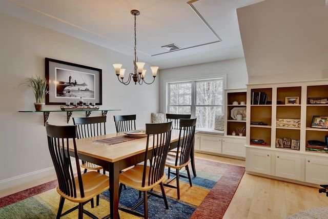 100 Shepards Cove Rd Unit H301, Kittery, ME 03904