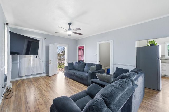 1920 9th Street, Sanger, CA 93657