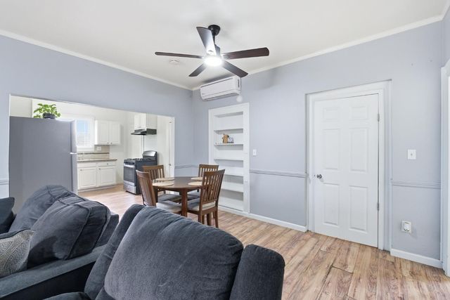 1920 9th Street, Sanger, CA 93657