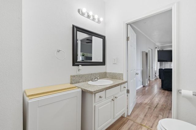 1920 9th Street, Sanger, CA 93657