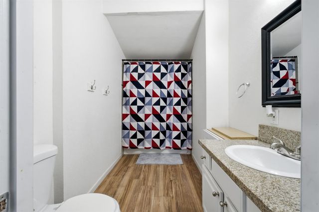 1920 9th Street, Sanger, CA 93657