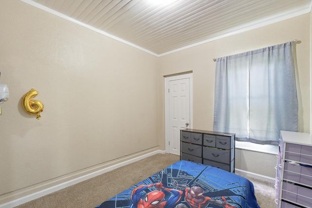 1920 9th Street, Sanger, CA 93657