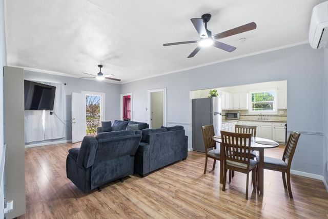 1920 9th Street, Sanger, CA 93657