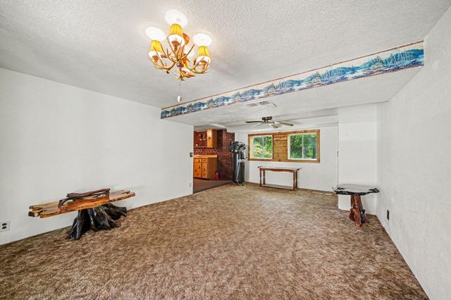 310 S Philip Road, Niles, MI 49120