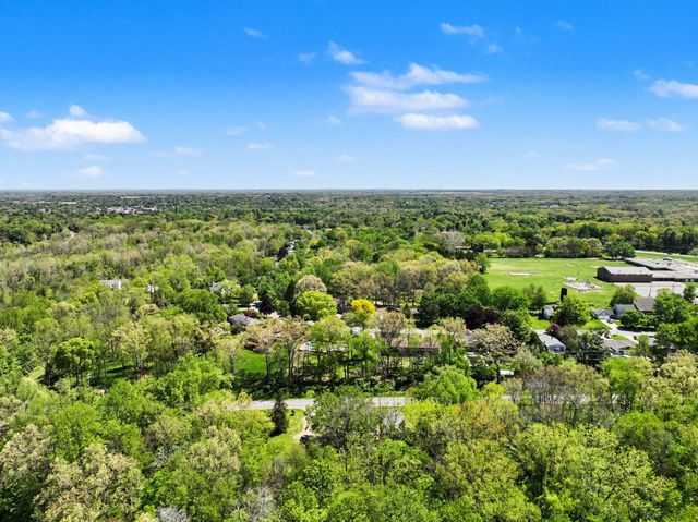 310 S Philip Road, Niles, MI 49120