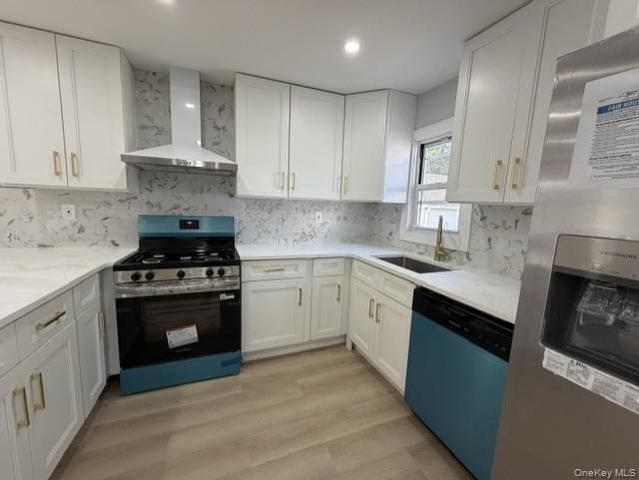 60 Center Avenue, Bay Shore, NY 11706
