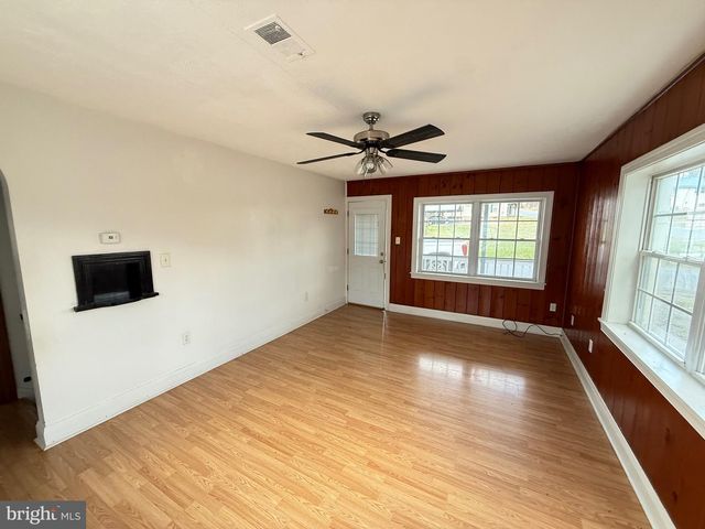 565 CARSKADON RD, Keyser, WV 26726