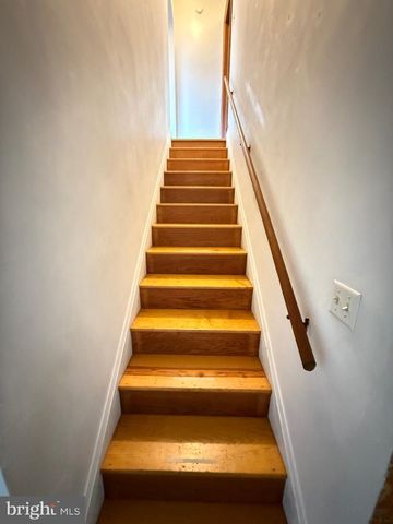 565 CARSKADON RD, Keyser, WV 26726