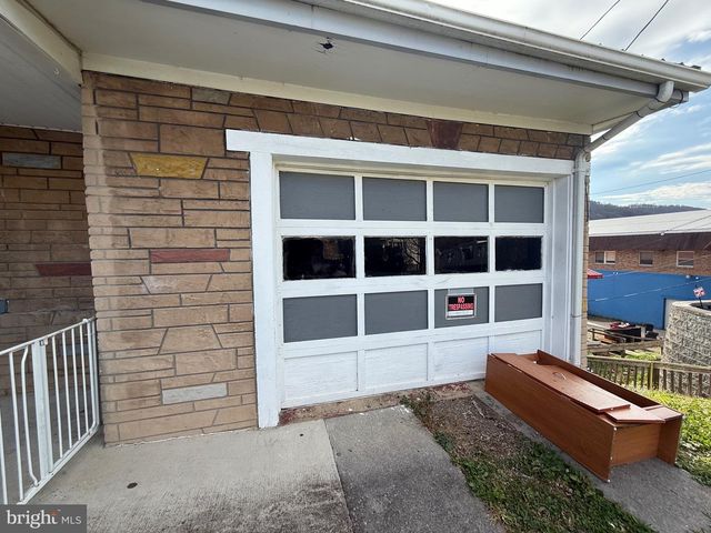 565 CARSKADON RD, Keyser, WV 26726