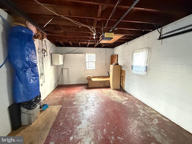 565 CARSKADON RD, Keyser, WV 26726