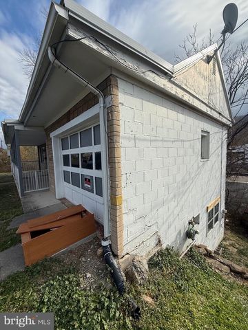 565 CARSKADON RD, Keyser, WV 26726