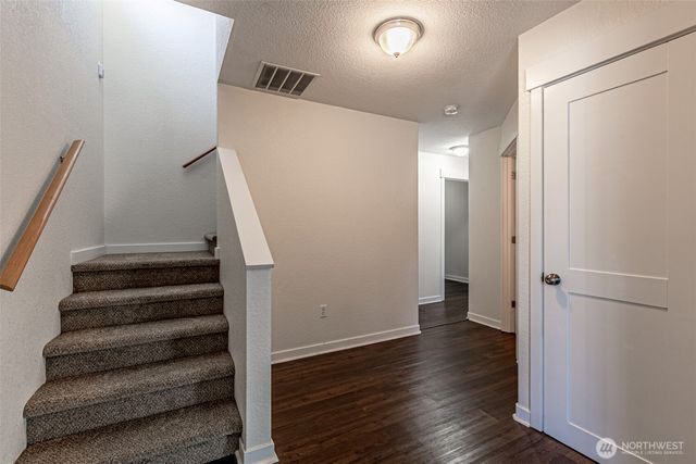 1624 Springfield Court NE, Olympia, WA 98506