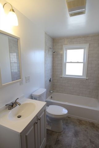 6 Bates Road East 2, Watertown, MA 02472
