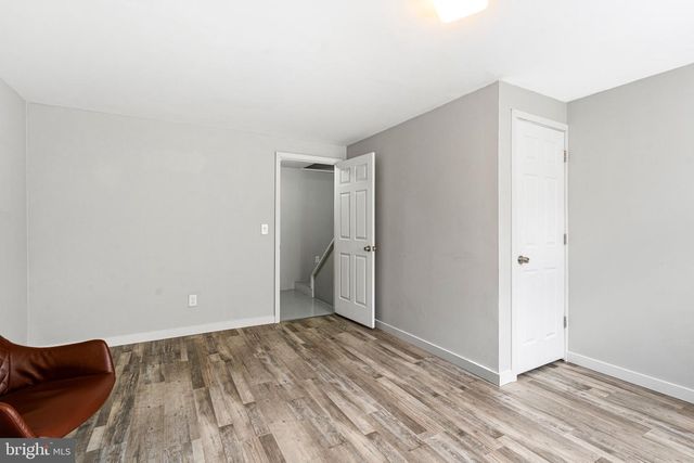 650 N 8TH ST, Philadelphia, PA 19123