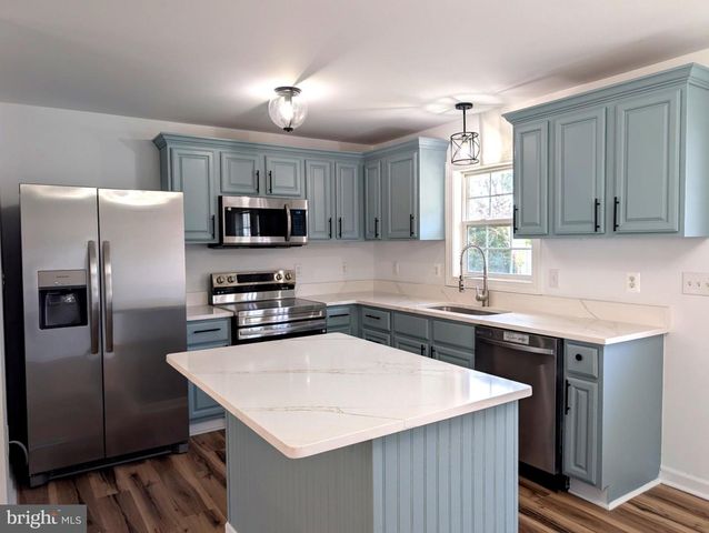 412 E LINCOLN AVE, Salisbury, MD 21804