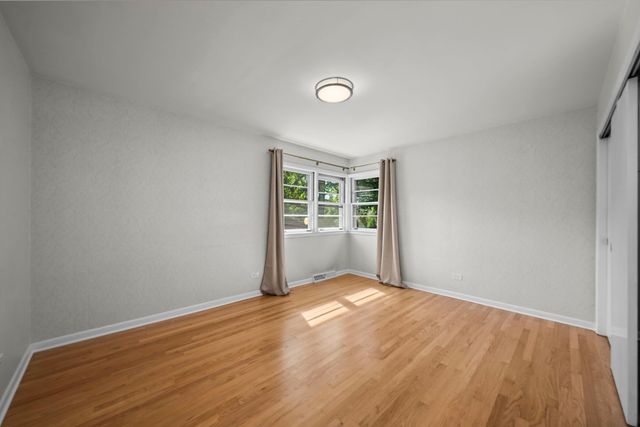 320 Main Street, Mount Prospect, IL 60056