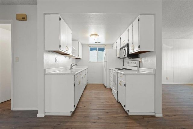 583 Bridge Street, Watsonville, CA 95076