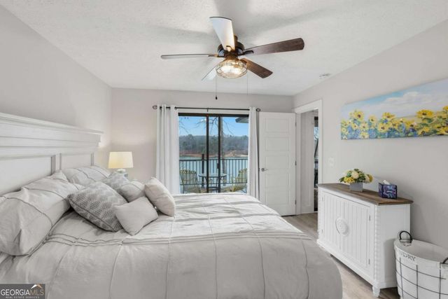 214 Sugar Cane Drive, Hartwell, GA 30643