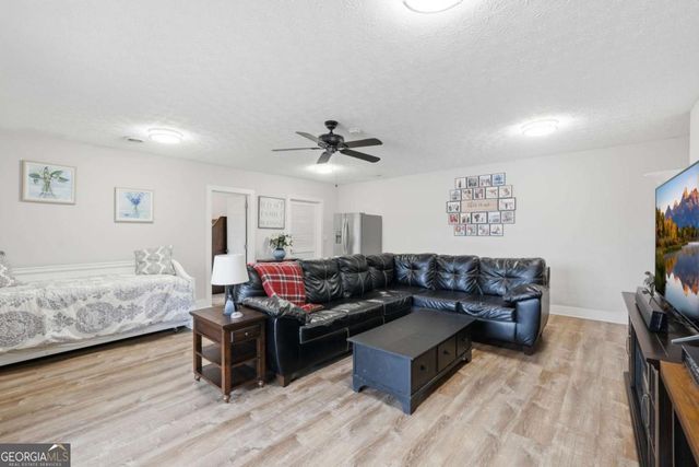 214 Sugar Cane Drive, Hartwell, GA 30643