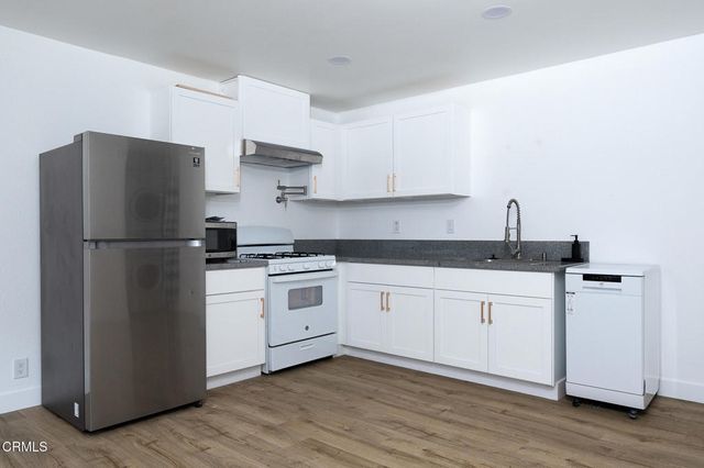 4578 Saviers Road, Oxnard, CA 93033