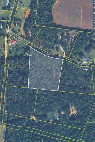 1424 Poplar Ridge Ln, Chapmansboro, TN 37035