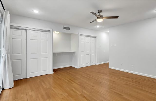 7 Briar Dale Court B, Houston, TX 77027