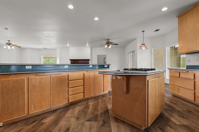 18785 Garrett Court, Cottonwood, CA 96022