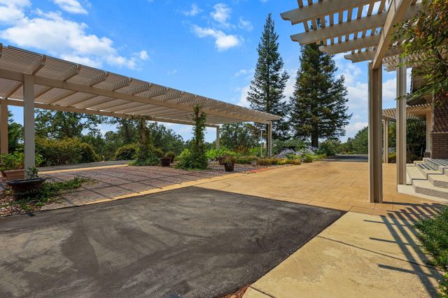 18785 Garrett Court, Cottonwood, CA 96022