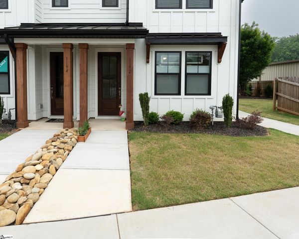 1192 N Pleasantburg Drive, Greenville, SC 29607