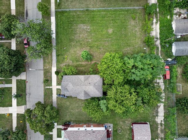 652 W Philadelphia Street, Detroit, MI 48202