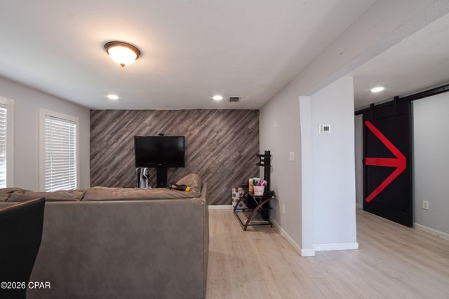 139 N Larry Drive, Panama City, FL 32404