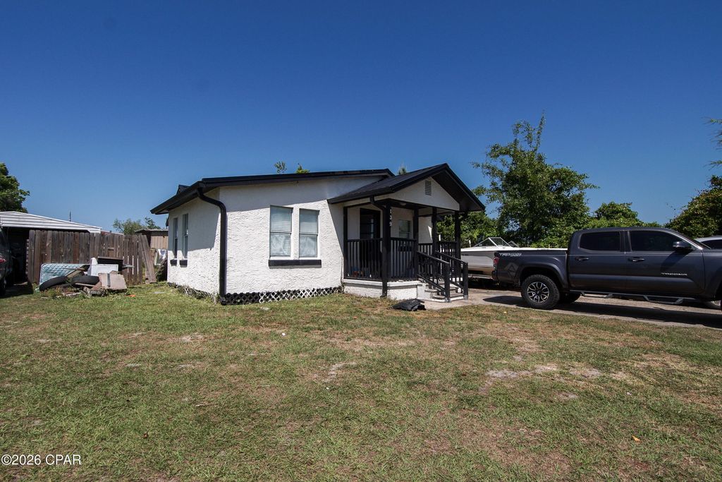 139 N Larry Drive, Panama City, FL 32404