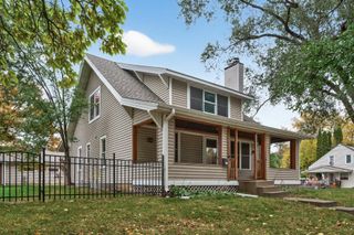 2431 14th Avenue E, North Saint Paul, MN 55109