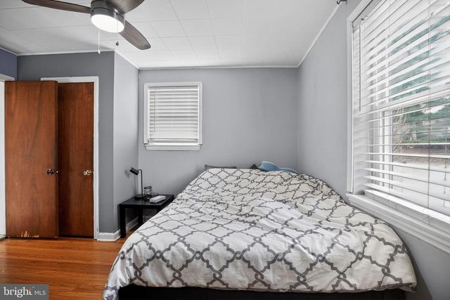 2411 HORSHAM RD, Hatboro, PA 19040