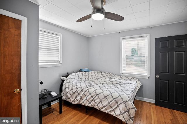 2411 HORSHAM RD, Hatboro, PA 19040