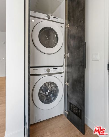 10700 Tabor Street 407, Los Angeles, CA 90034