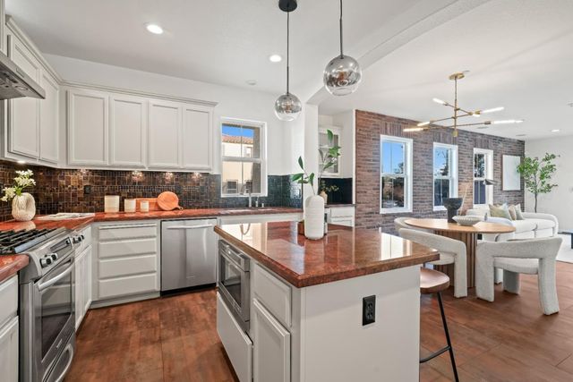 451 Chagall Street, Mountain View, CA 94041