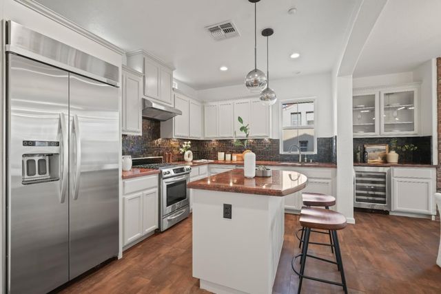 451 Chagall Street, Mountain View, CA 94041