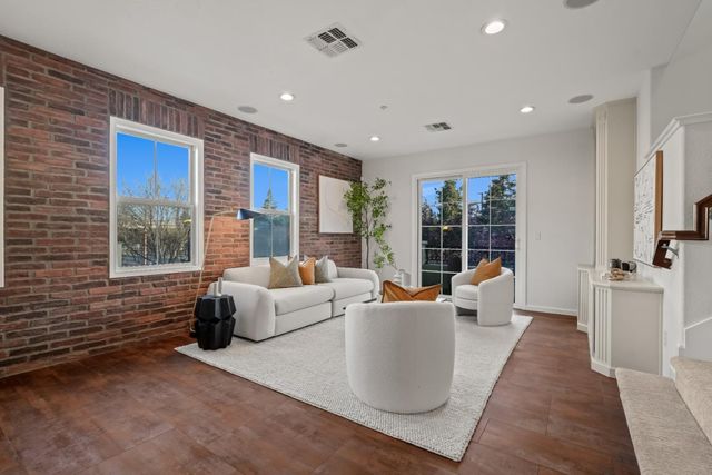 451 Chagall Street, Mountain View, CA 94041