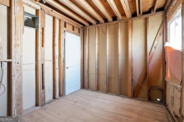 1211 Barnes Street NW, Atlanta, GA 30318