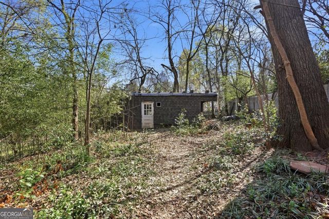 1211 Barnes Street NW, Atlanta, GA 30318