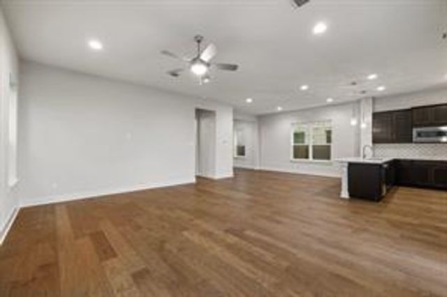 1328 Westborough LN, Leander, TX 78641