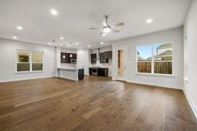 1328 Westborough LN, Leander, TX 78641