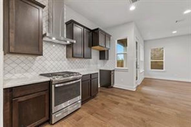 1328 Westborough LN, Leander, TX 78641