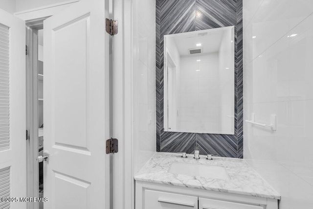 628 Patriots Way, Lakewood, NJ 08701