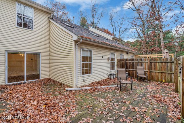 628 Patriots Way, Lakewood, NJ 08701