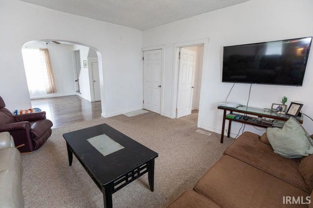 1002 Franklin Street, Rochester, IN 46975