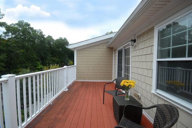 95 Conant St 413, Concord, MA 01742