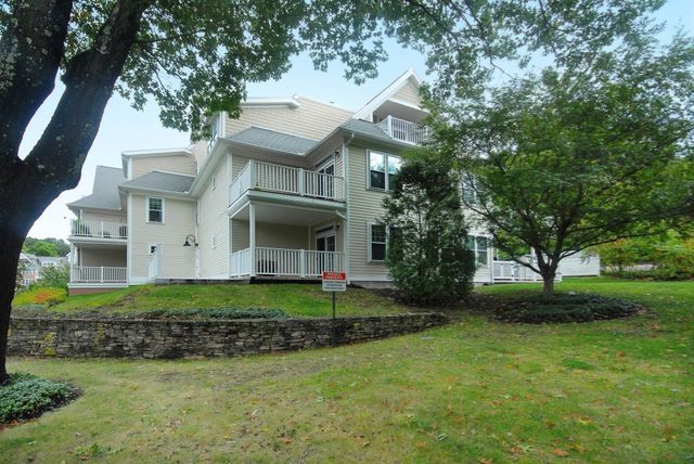 95 Conant St 413, Concord, MA 01742